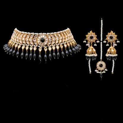 Areeba Choker Set