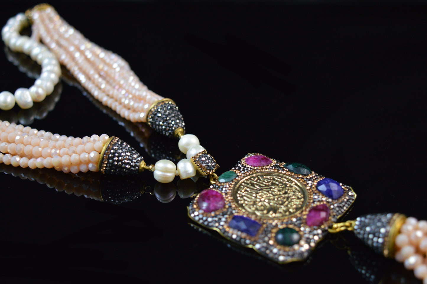 Peach Pearl Kalima Necklace